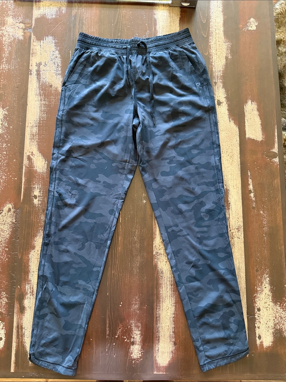 GAP Women's Navy Camo Jogger Sweatpants